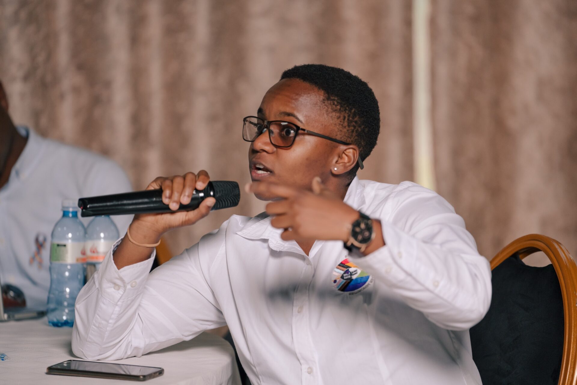 A participant speaks at an ESGM dialogue, 2024
